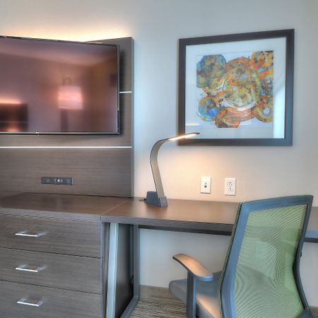 Holiday Inn Express Hotel & Suites Mobile Saraland By Ihg Exterior photo