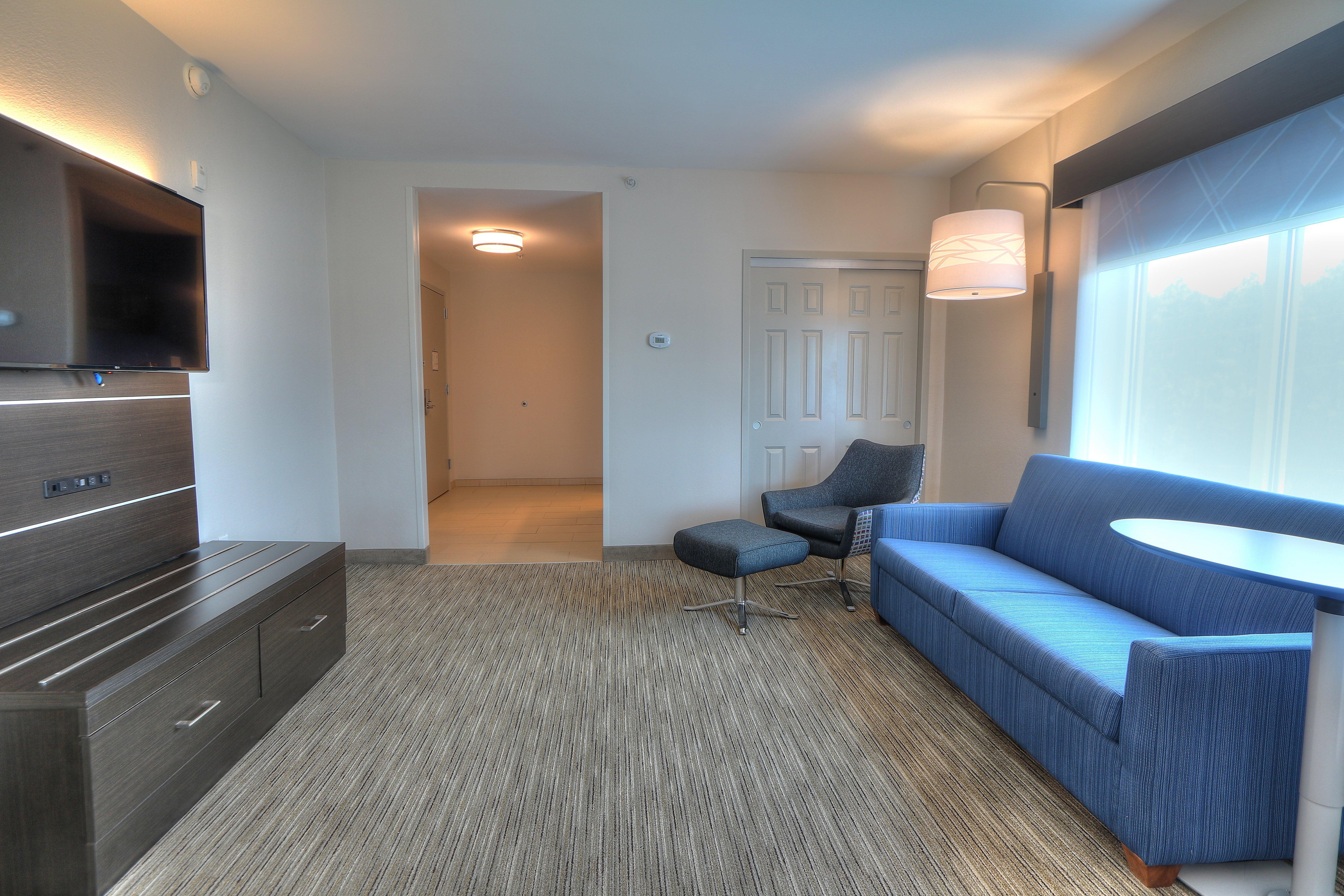 Holiday Inn Express Hotel & Suites Mobile Saraland By Ihg Exterior photo