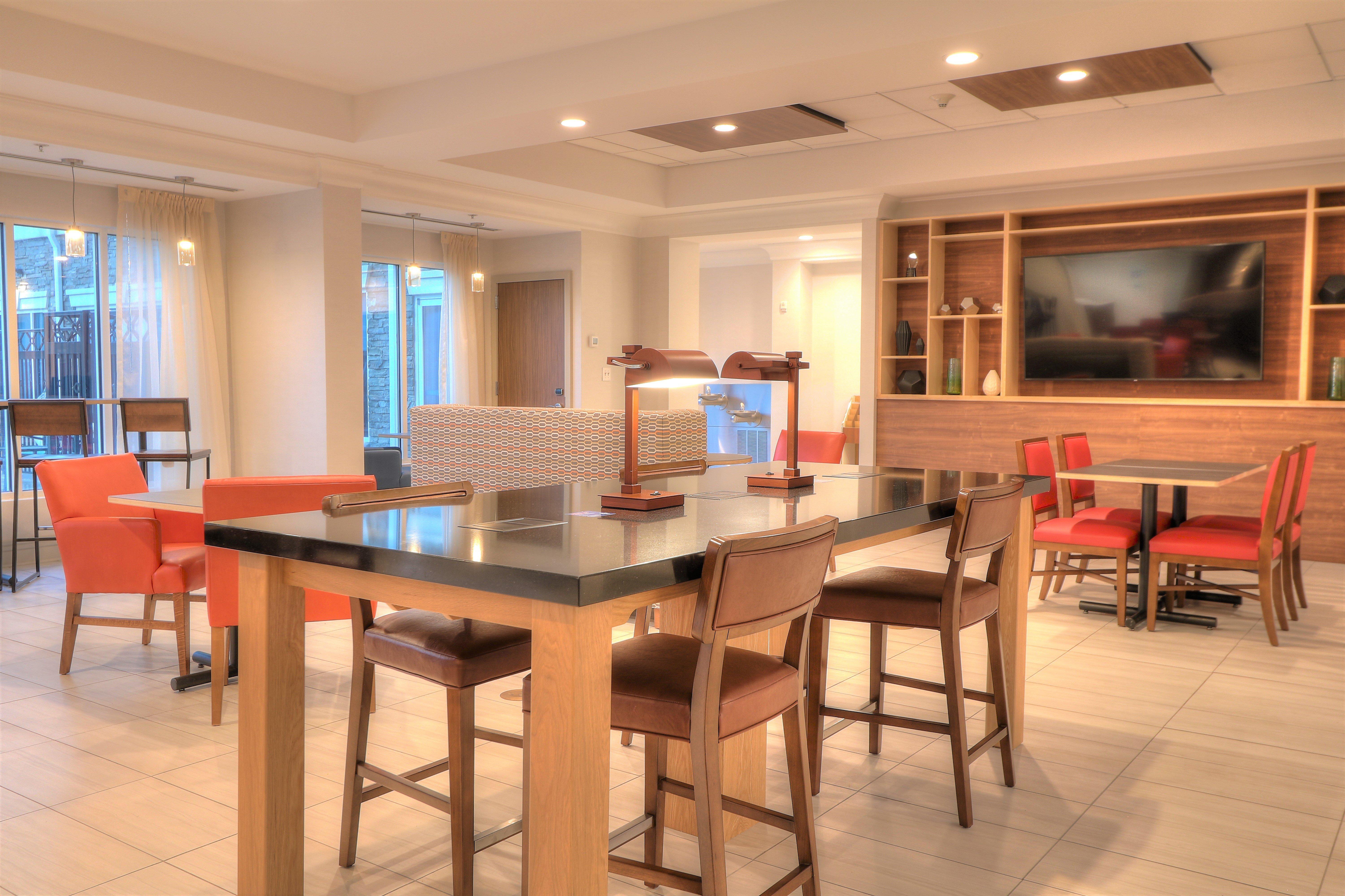 Holiday Inn Express Hotel & Suites Mobile Saraland By Ihg Exterior photo