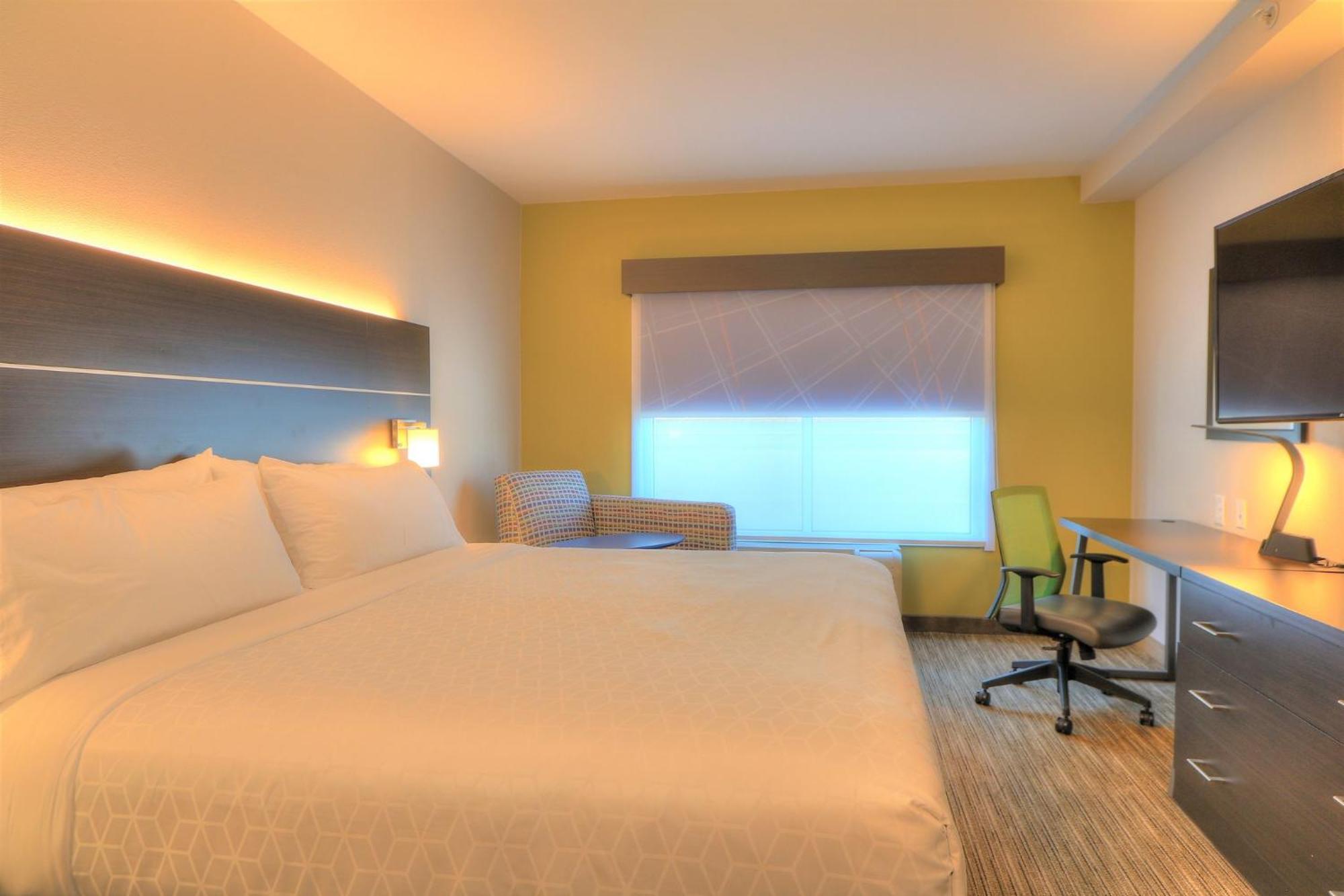 Holiday Inn Express Hotel & Suites Mobile Saraland By Ihg Exterior photo